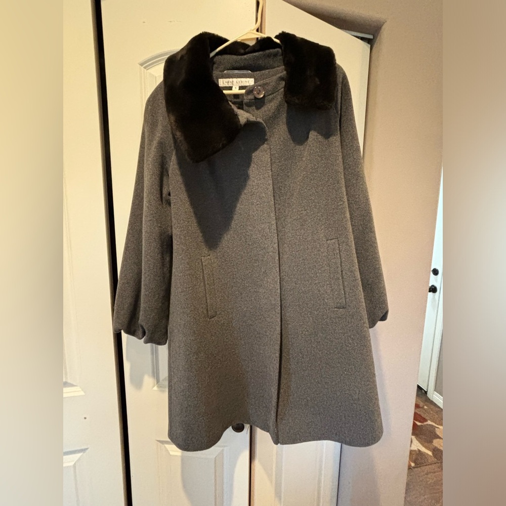 Women’s size small grey wool peacoat
